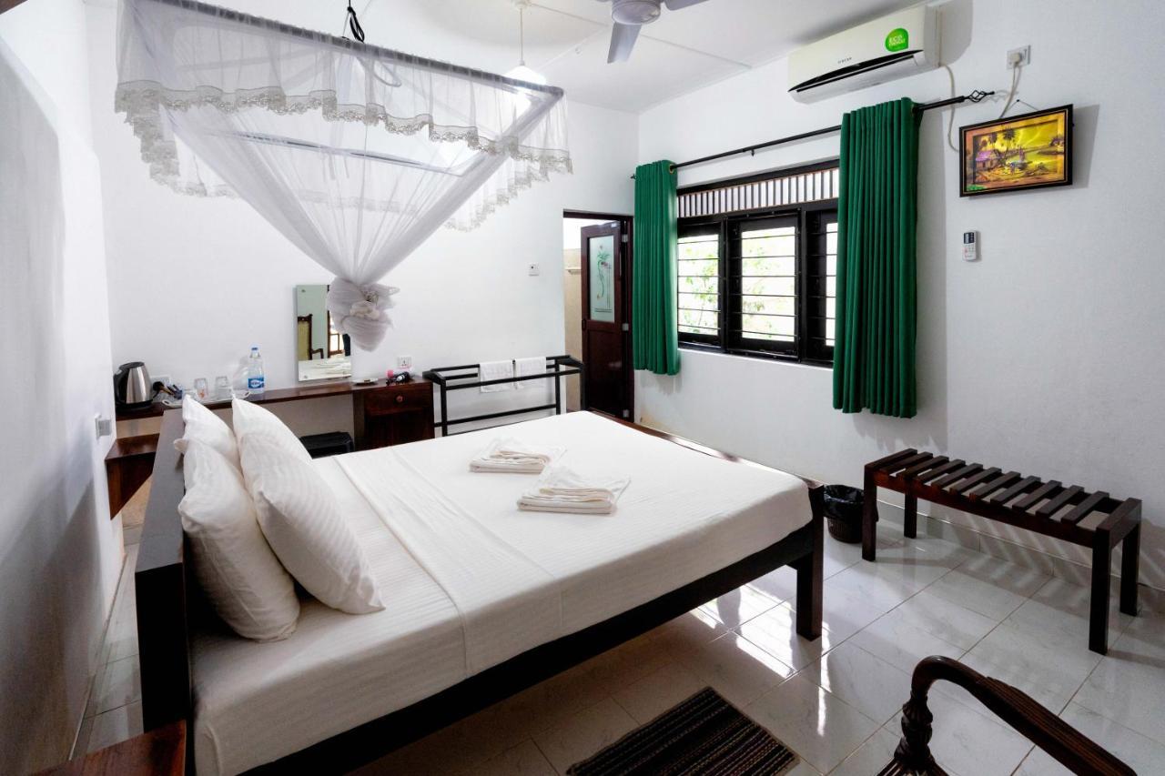 Water Front Home Stay And Resort Anuradhapura Luaran gambar